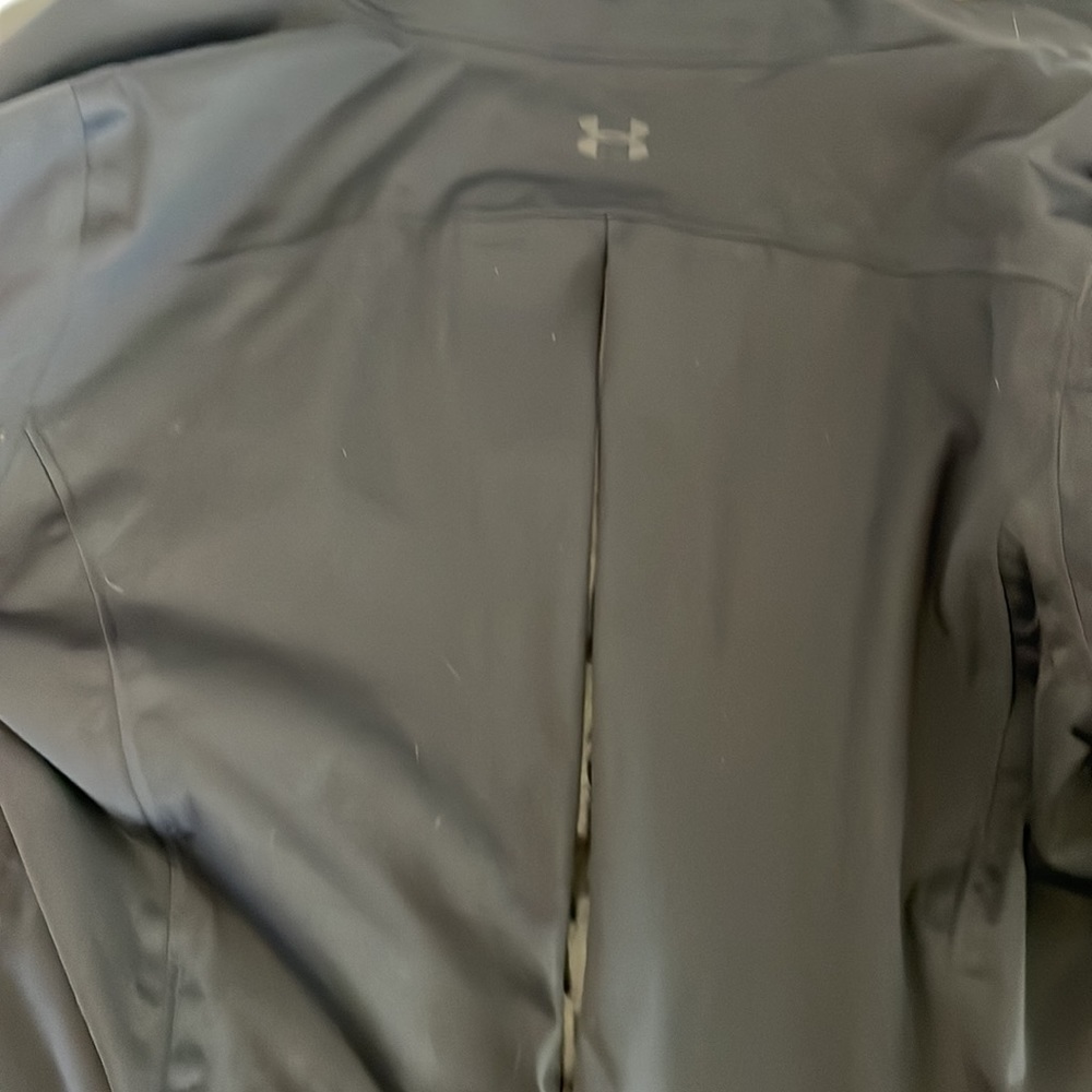 Under Armour jacket - Picture 7 of 8
